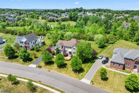 4 Murphy Drive Hillsborough NJ 08844