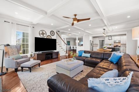 4 Murphy Drive Hillsborough NJ 08844