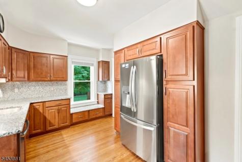 565 Grace Avenue Phillipsburg NJ 08865