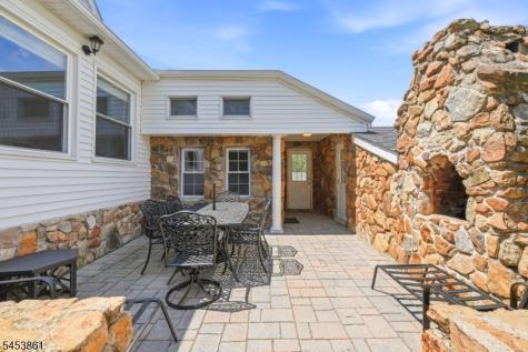 565 Grace Avenue Phillipsburg NJ 08865