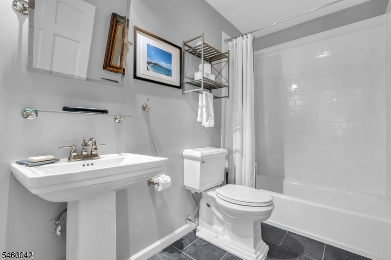 73 Castle Rock Road Jefferson NJ 07849