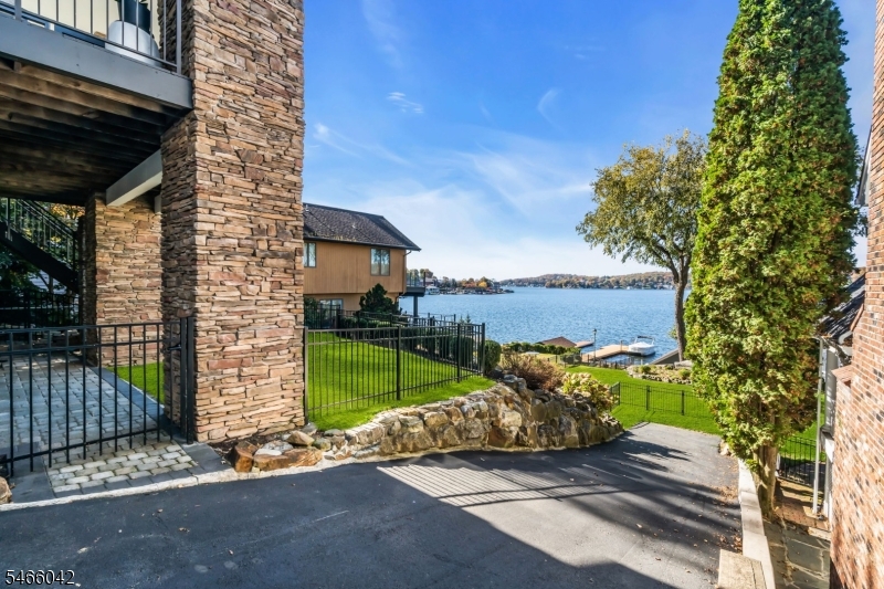 73 Castle Rock Road Jefferson NJ 07849