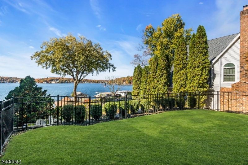 73 Castle Rock Road Jefferson NJ 07849