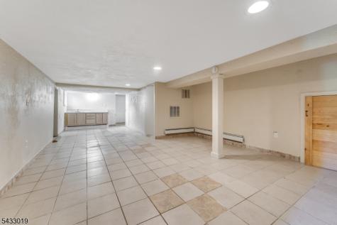 19 Columbus Circle Mansfield NJ 07865