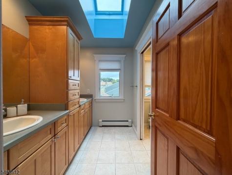 5 Benedict Drive Jefferson NJ 07849