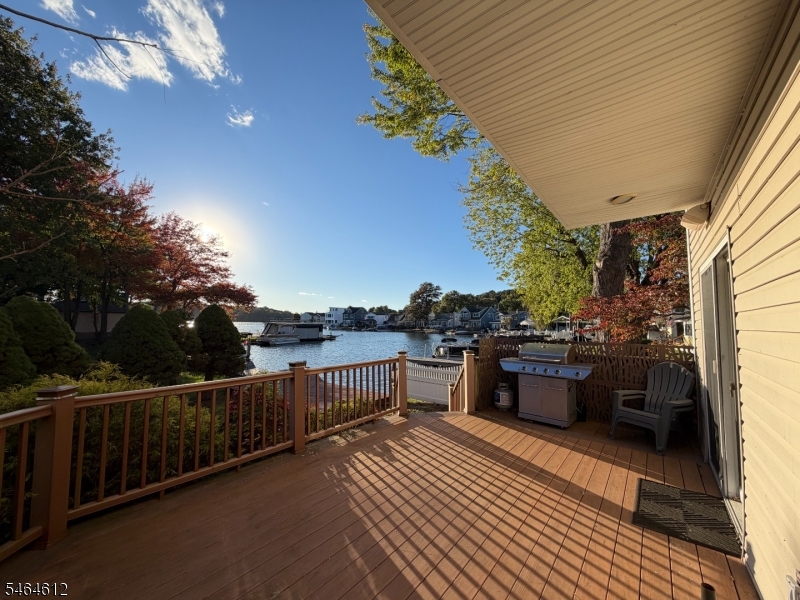 5 Benedict Drive Jefferson NJ 07849