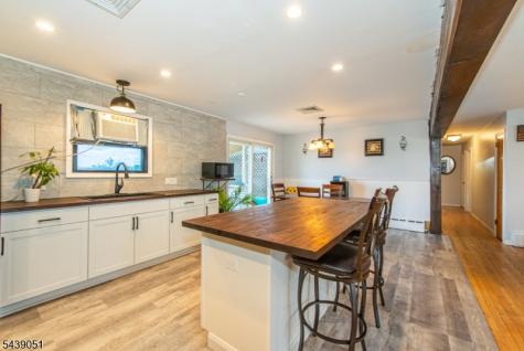 1563 County Road 565 Vernon NJ 07461