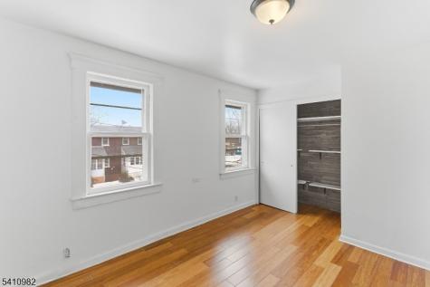 46 W 12th Street Linden NJ 07036