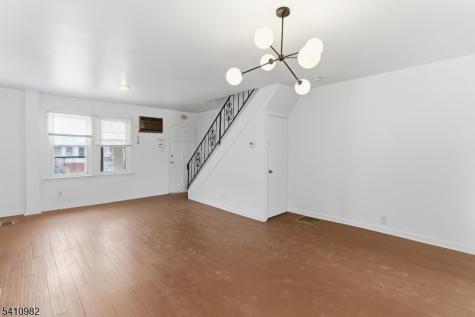 46 W 12th Street Linden NJ 07036