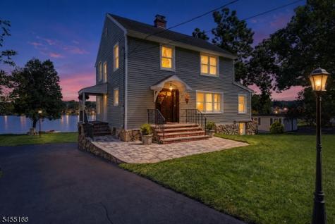 21 Musconetcong Avenue Stanhope NJ 07874