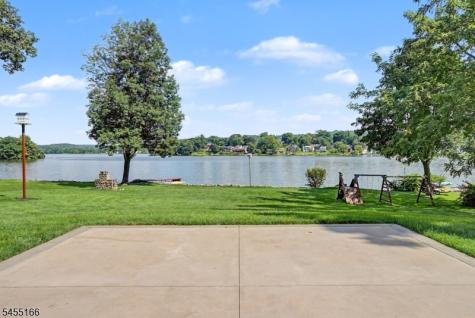 21 Musconetcong Avenue Stanhope NJ 07874