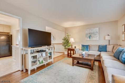 26 Stima Avenue Carteret NJ 07008