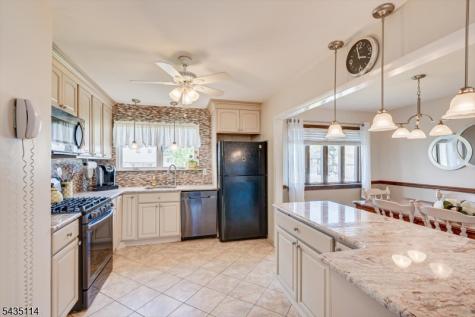 26 Stima Avenue Carteret NJ 07008