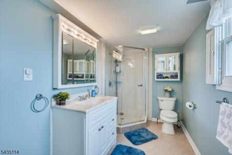 26 Stima Avenue Carteret NJ 07008