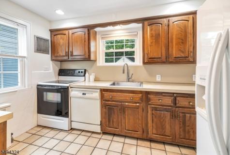 151 Walthery Avenue Ridgewood Village NJ 07450