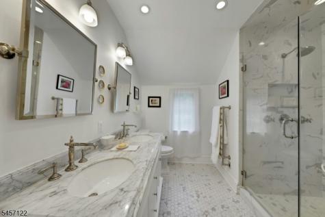 50 Afterglow Avenue Verona NJ 07044