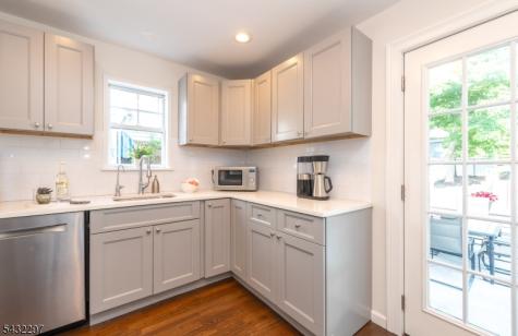 6 North Terrace Maplewood NJ 07040