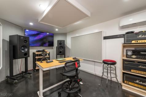 6 North Terrace Maplewood NJ 07040