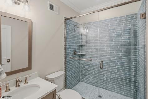 732 Embree Crescent Westfield NJ 07090