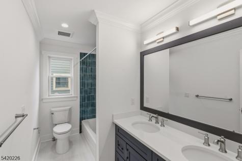 732 Embree Crescent Westfield NJ 07090
