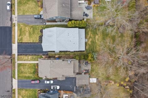 732 Embree Crescent Westfield NJ 07090