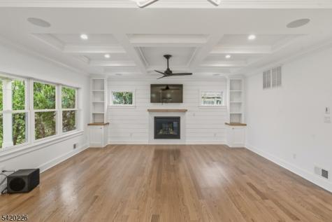 732 Embree Crescent Westfield NJ 07090
