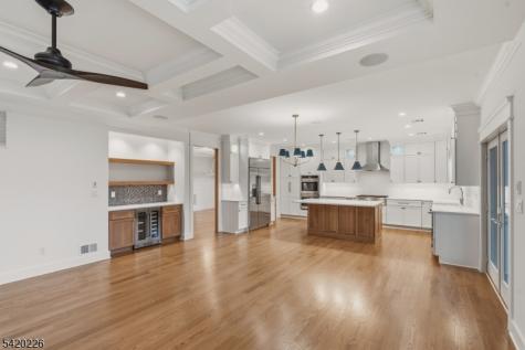 732 Embree Crescent Westfield NJ 07090