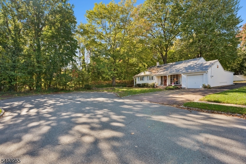 24 Layng Terrace Springfield NJ 07081