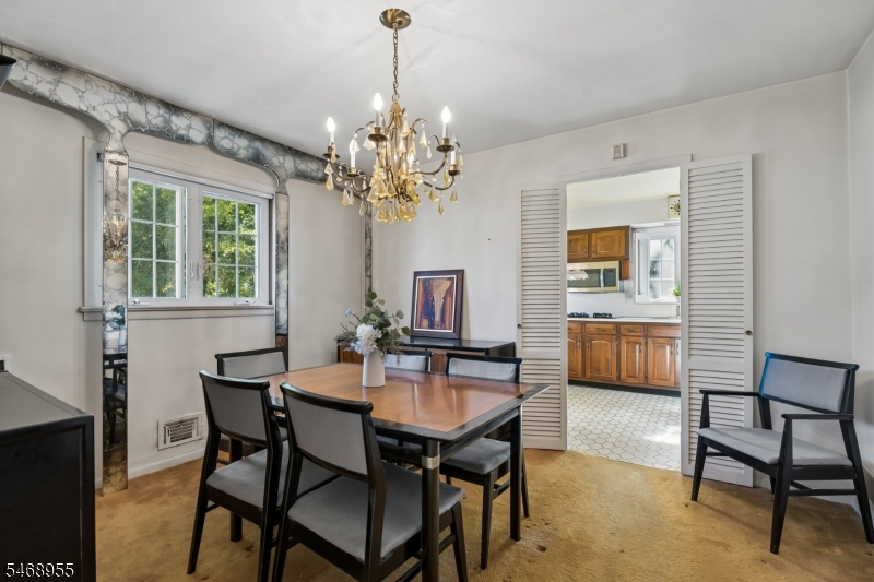 24 Layng Terrace Springfield NJ 07081