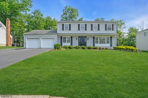71 Tiffany Drive East Hanover NJ 07936