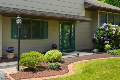 4 Gail Court Hillsborough NJ 08844