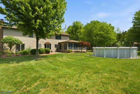 4 Gail Court Hillsborough NJ 08844