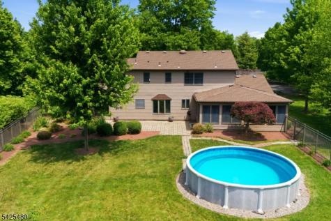 4 Gail Court Hillsborough NJ 08844