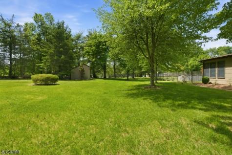 4 Gail Court Hillsborough NJ 08844