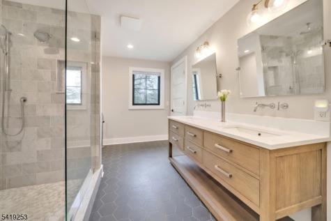 76 Elm Street Millburn NJ 07041