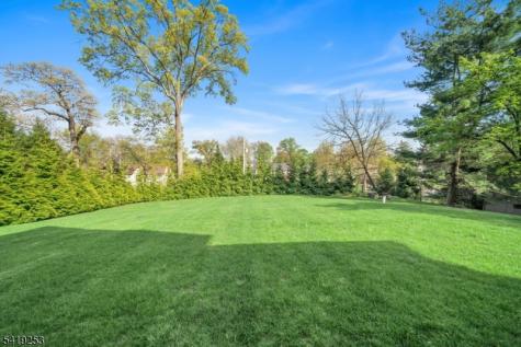 76 Elm Street Millburn NJ 07041