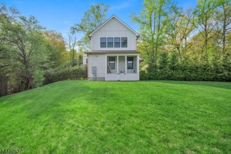 76 Elm Street Millburn NJ 07041