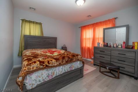 65 Rutgers Street Irvington NJ 07111