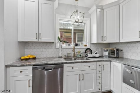 440 Brook Avenue Passaic NJ 07055