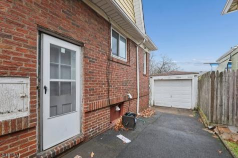 440 Brook Avenue Passaic NJ 07055