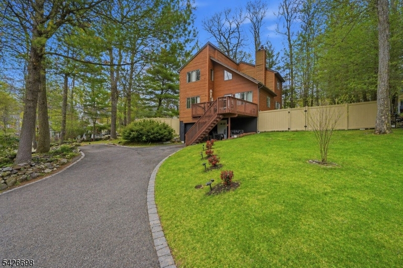 30 Eatontown Road West Milford NJ 07421