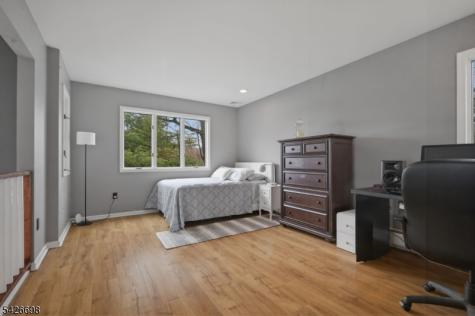 30 Eatontown Road West Milford NJ 07421