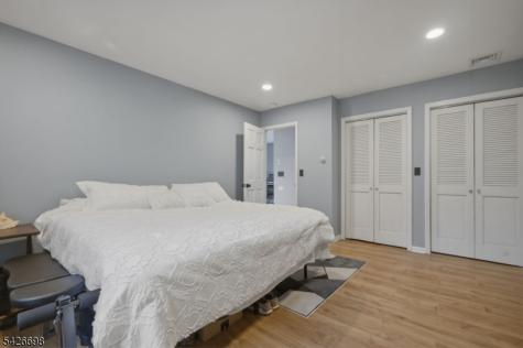 30 Eatontown Road West Milford NJ 07421