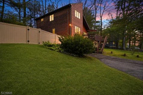 30 Eatontown Road West Milford NJ 07421