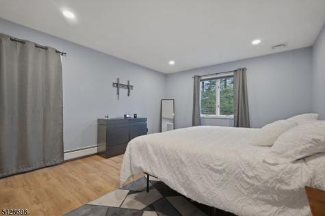 30 Eatontown Road West Milford NJ 07421