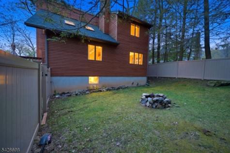 30 Eatontown Road West Milford NJ 07421
