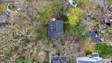 30 Eatontown Road West Milford NJ 07421