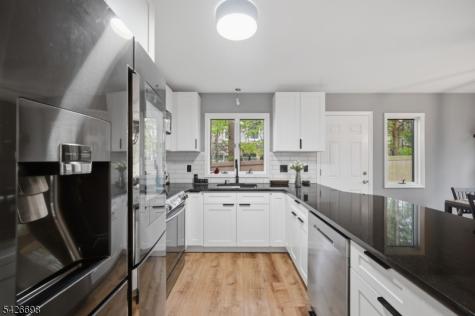 30 Eatontown Road West Milford NJ 07421