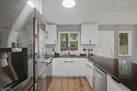 30 Eatontown Road West Milford NJ 07421