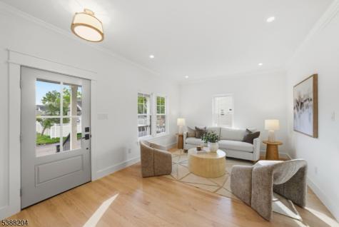 8 Lionel Street Clark NJ 07066